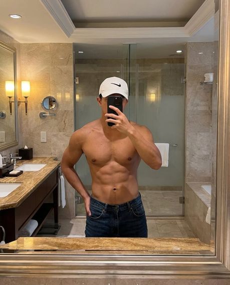 แชท หากิ๊ก 