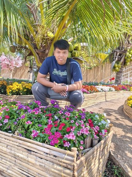 chat looking for friends 