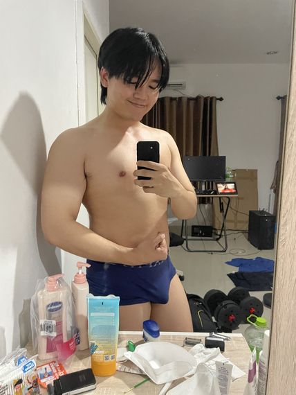 แชท หาเพื่อนเที่ยว  ที่อยู่ กรุงเทพมหานคร