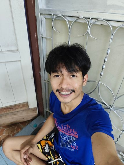 แชท หากิ๊ก, โสด 