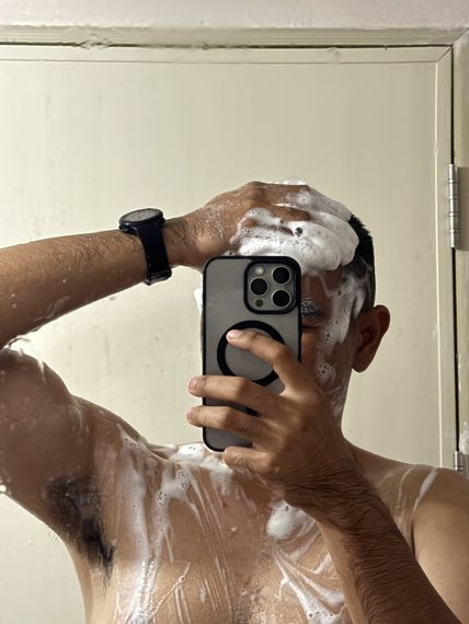 แชท หากิ๊ก  ที่อยู่ กรุงเทพมหานคร