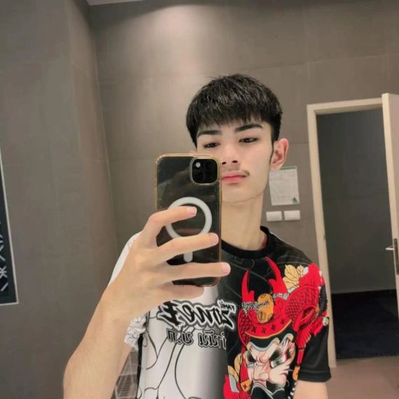 แชท หาเพื่อนคุย, โสด 