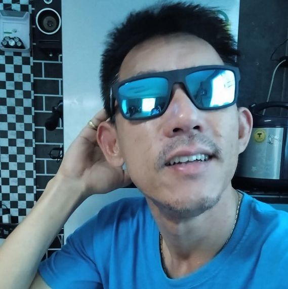 chat chat, single  from Chanthaburi