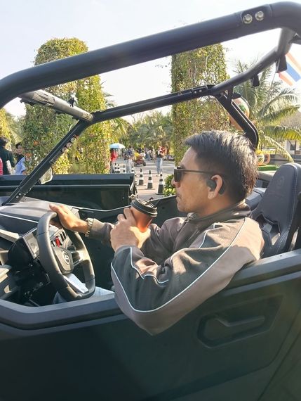 แชท หาแฟน, หาเพื่อนเที่ยว  ที่อยู่ กรุงเทพมหานคร