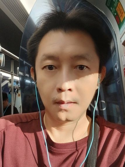 แชท หาเพื่อนคุย  ที่อยู่ กรุงเทพมหานคร