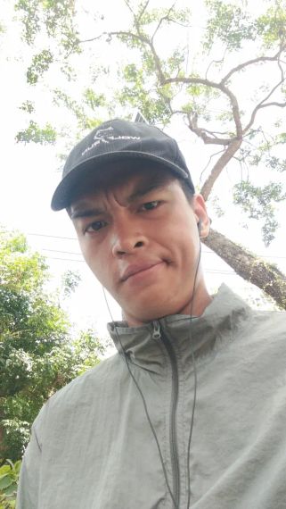 chat looking for friends 
