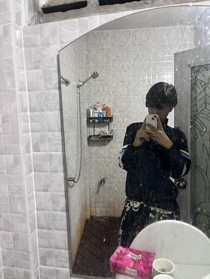chat looking for friends  from Samut Prakarn