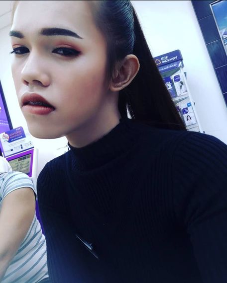 แชท หาเพื่อนเที่ยว, โสด 