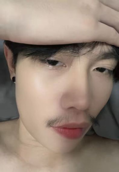 แชท หาเพื่อนคุย, โสด 