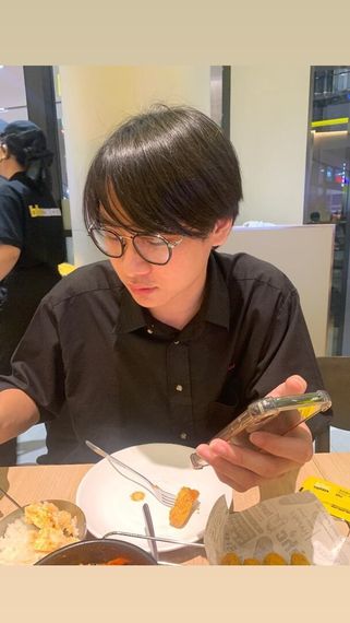 chat chat, hangout  from Bangkok