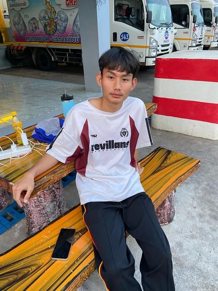 แชท แชทเปิดกล้อง