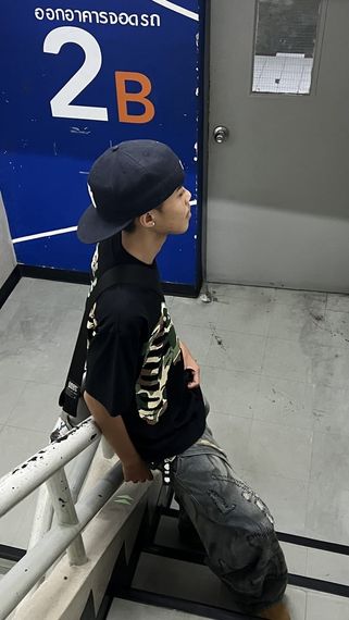 แชท หาเพื่อนเที่ยว  ที่อยู่  ชลบุรี