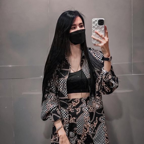 แชท หาเพื่อนคุย, โสด 