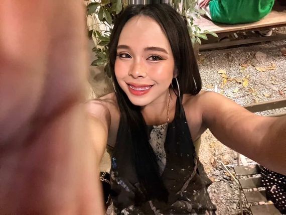 chat looking for friends  from Bangkok