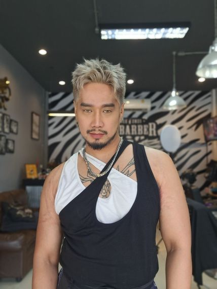 chat find love, chat  from Bangkok