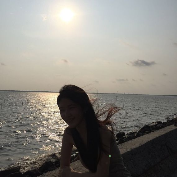 chat chat, hangout from Nakhon Pathom