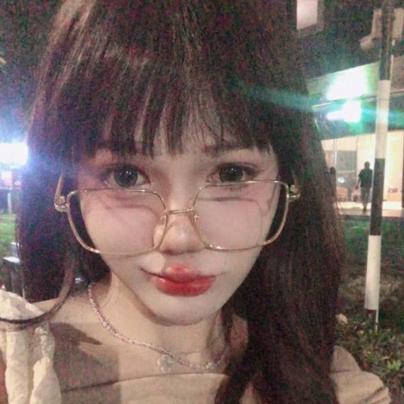 chat looking for friends  from Bangkok