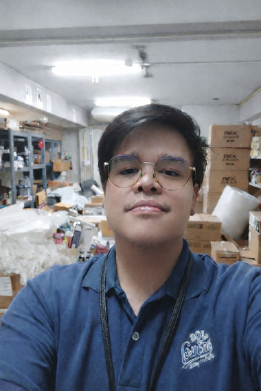 chat find love, hangout  from Bangkok