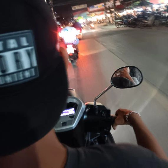 แชท หาเพื่อนคุย 