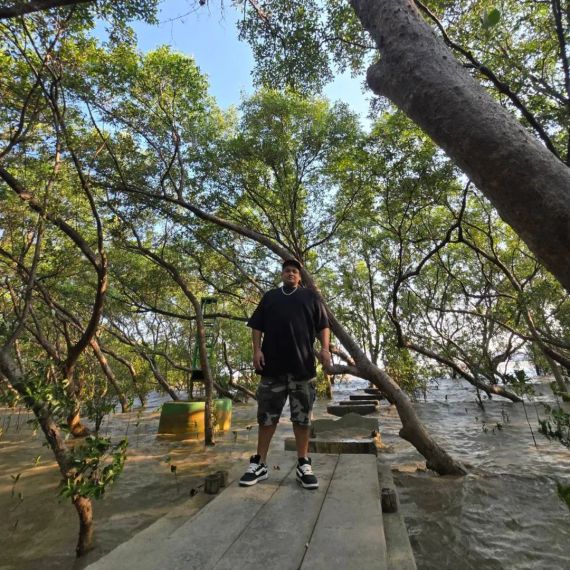 แชท หาเพื่อนคุย, หาเพื่อนเที่ยว 