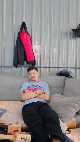 chat looking for friends  from Bangkok