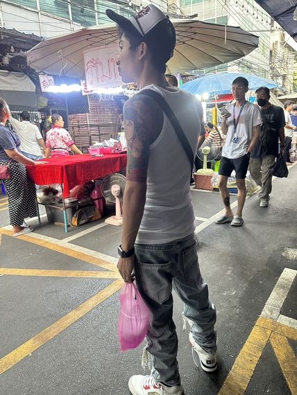 แชท หาเพื่อนคุย  ที่อยู่  นนทบุรี