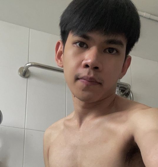 chat looking for friends  from Samut Prakarn