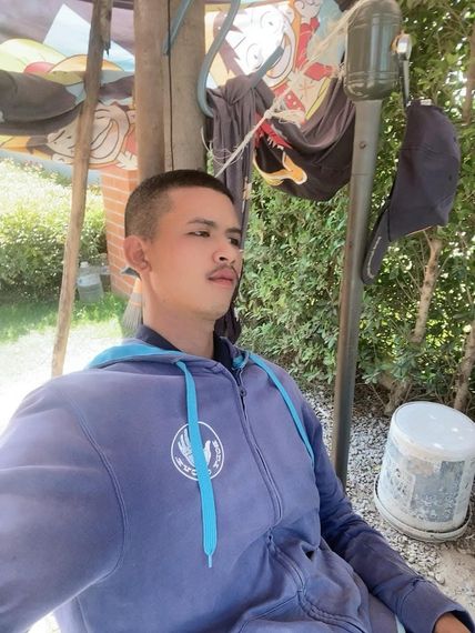 chat looking for friends 