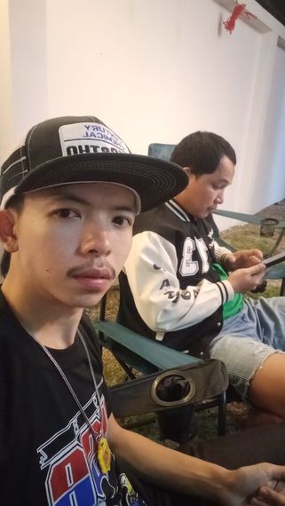 chat looking for friends 