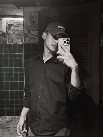 chat chat, find line friends  from Nakhon Pathom