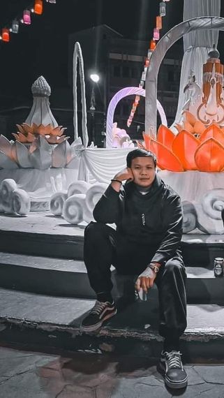 แชท หาเพื่อนคุย, โสด 