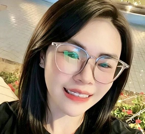 chat looking for friends from Phuket
