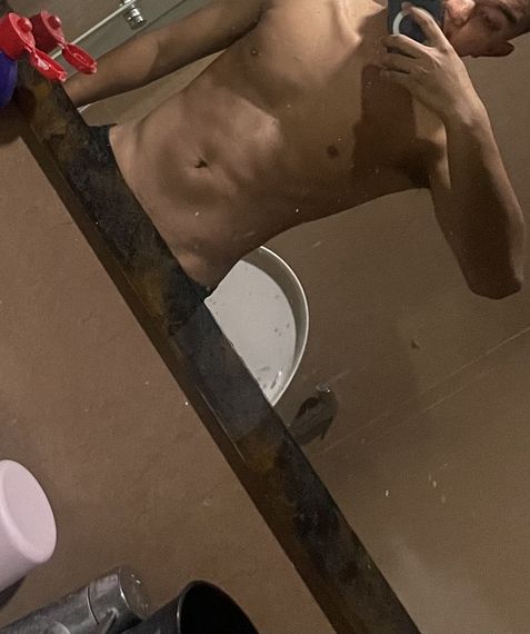 chat looking for friends  from Bangkok