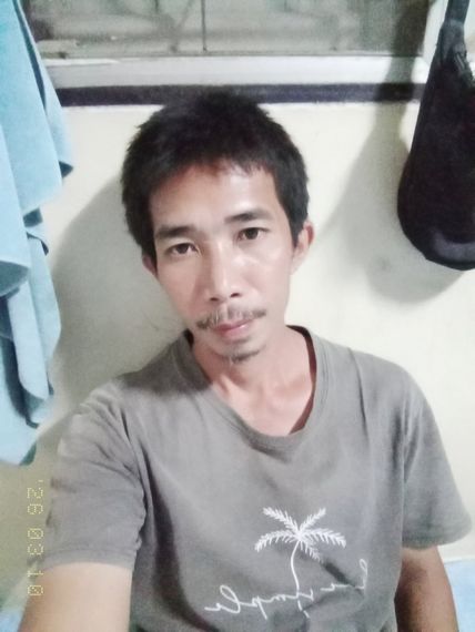 chat looking for friends 