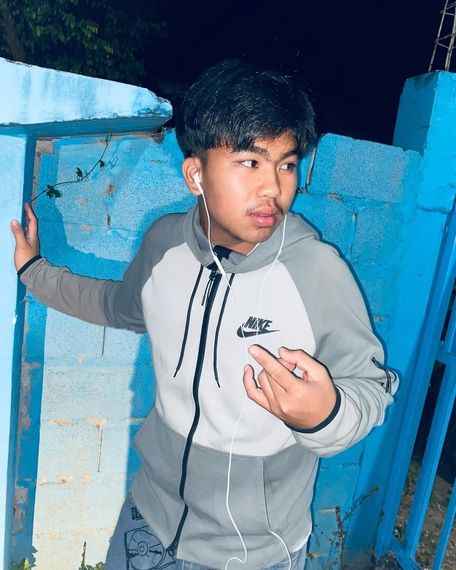 แชท หาเพื่อนคุย, หากิ๊ก 