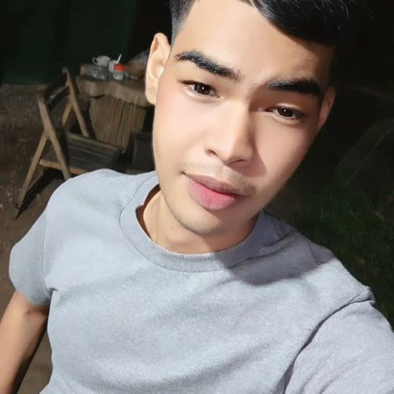 แชท หาแฟน, โสด 