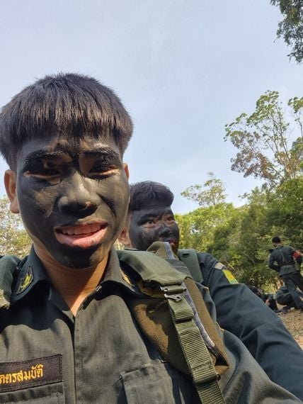 chat looking for friends