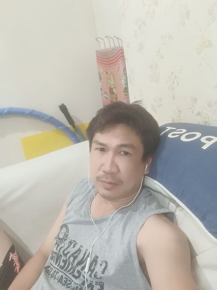 chat looking for friends 