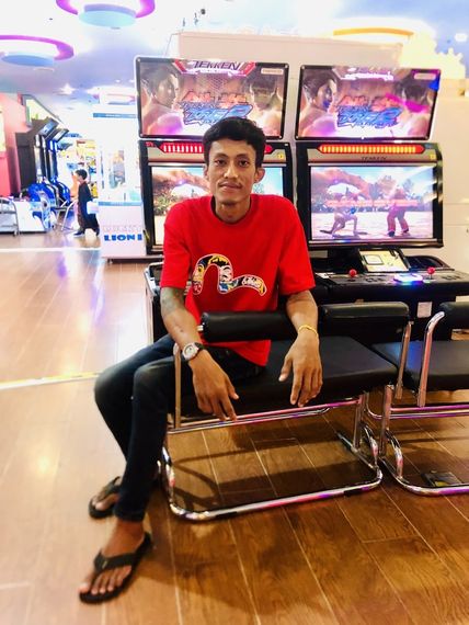 แชท หากิ๊ก, แชทเปิดกล้อง  ที่อยู่  นครปฐม