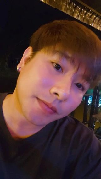แชท หาเพื่อนเที่ยว, โสด 