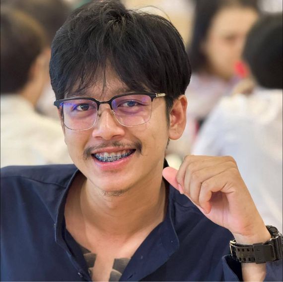 แชท หาเพื่อนคุย, โสด  ที่อยู่  สกลนคร