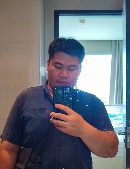 chat find love, chat  from Bangkok