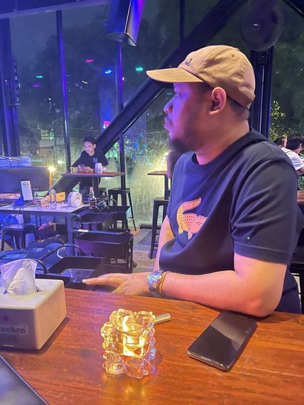 แชท หาเพื่อนคุย, หากิ๊ก 