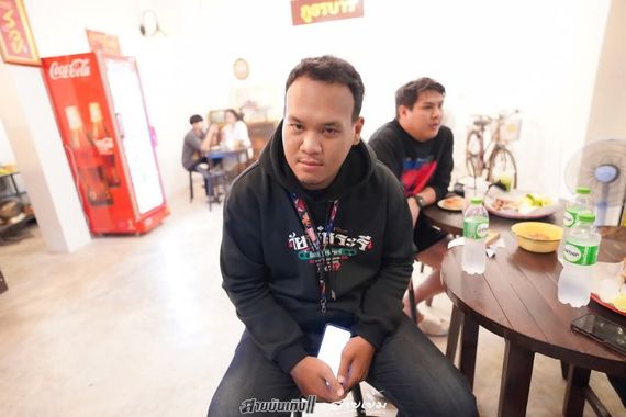 แชท หาแฟน, หาเพื่อนเที่ยว 