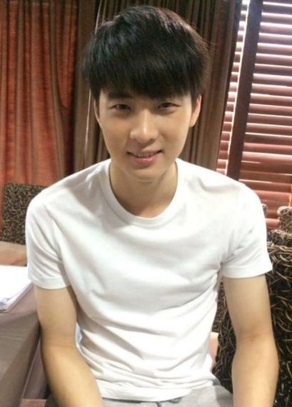 แชท หากิ๊ก, นัดเจอ 