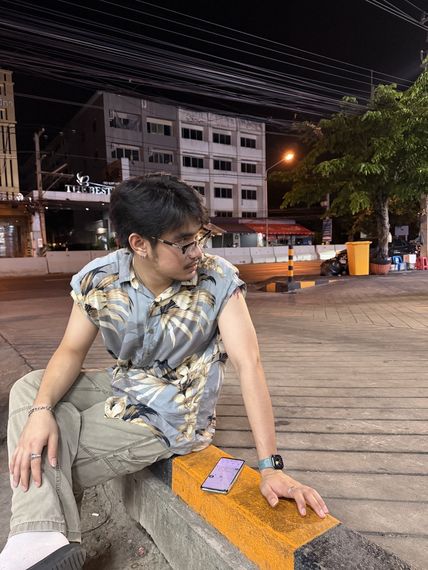 แชท แชทเปิดกล้อง  ที่อยู่ กรุงเทพมหานคร