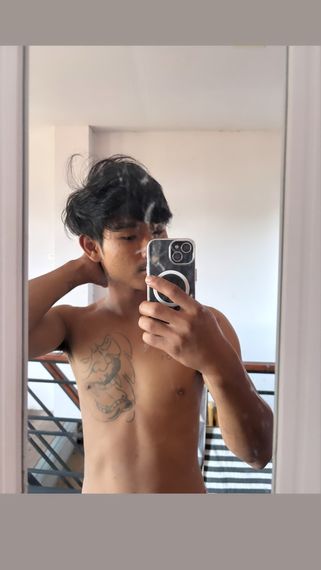 แชท หาเพื่อนคุย, โสด