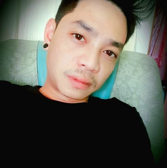 แชท หาเพื่อนเที่ยว, โสด  ที่อยู่  ชลบุรี