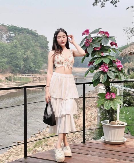chat find love, chat  from Bangkok