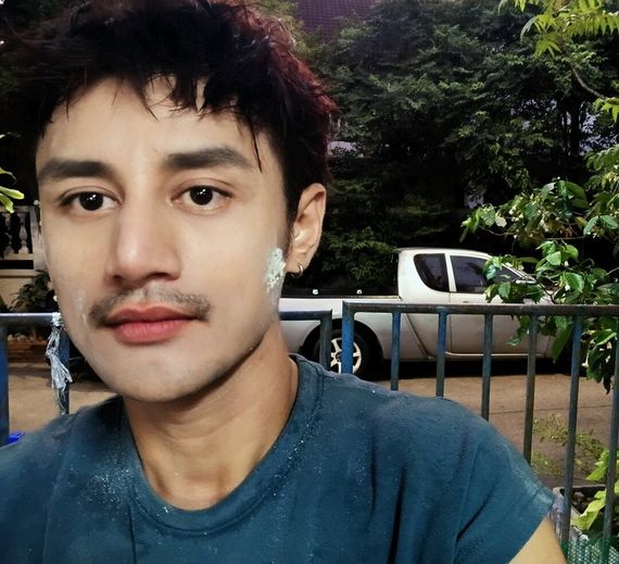 chat chat, single  from Bangkok